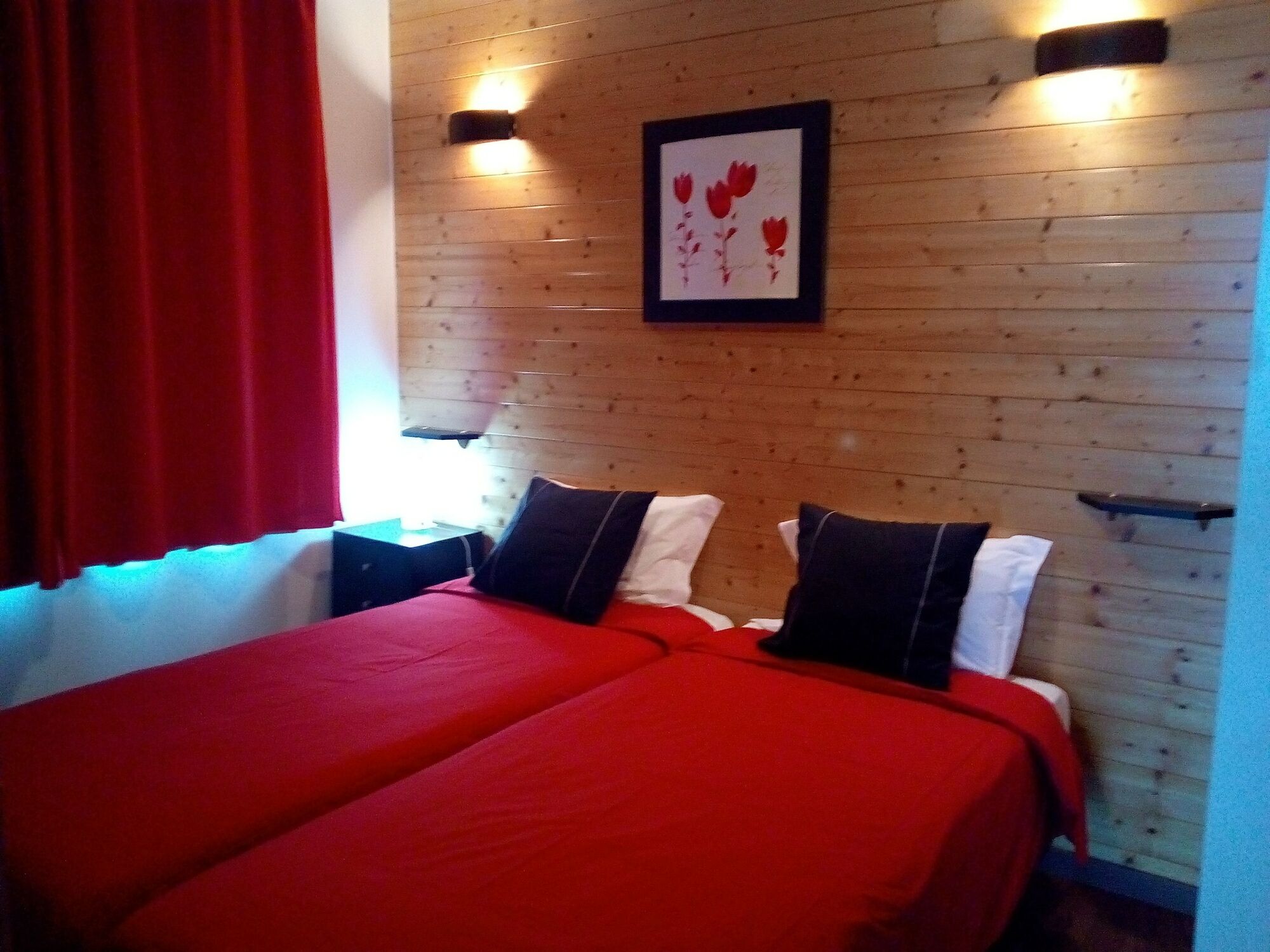 Coxos Beach Lodge มาฟรา ภายนอก รูปภาพ
